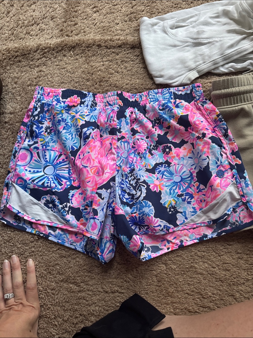 Lilly Pulitzer Navy Floral Pink Athletic Shorts EUC